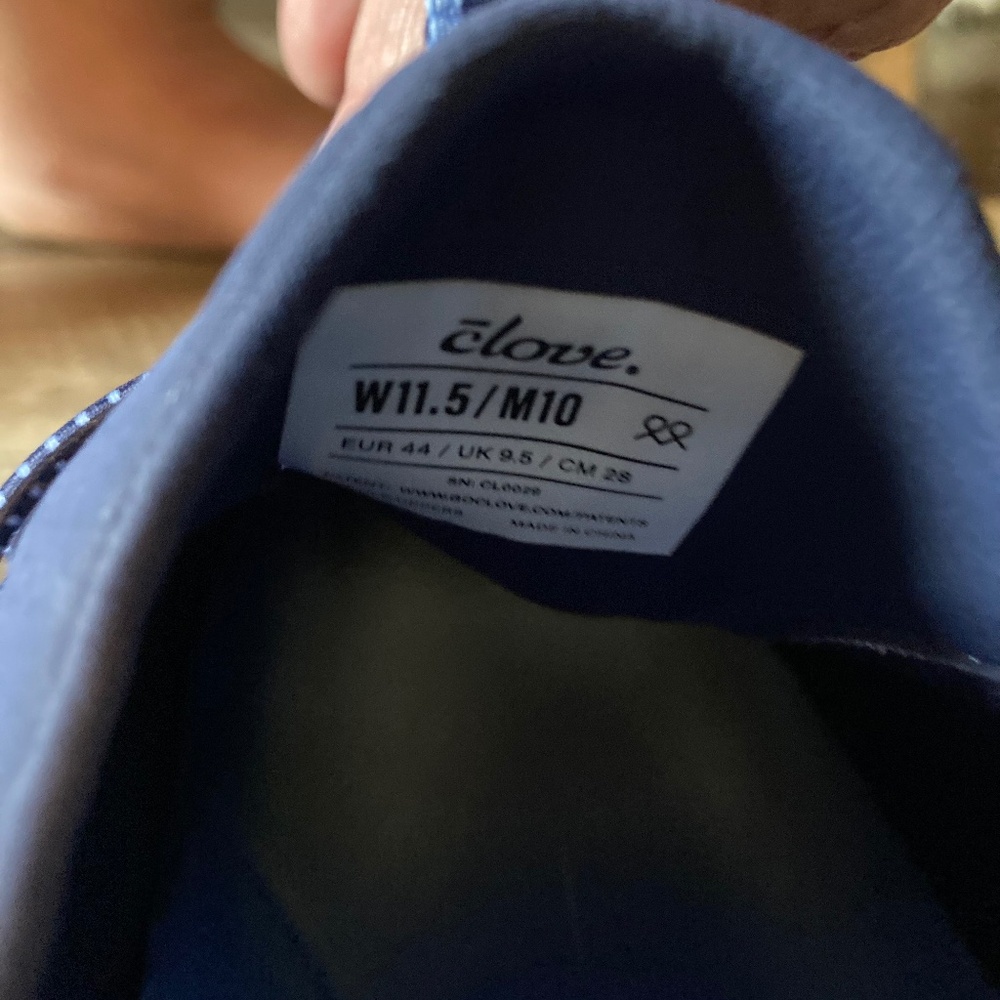 Nursing shoes
